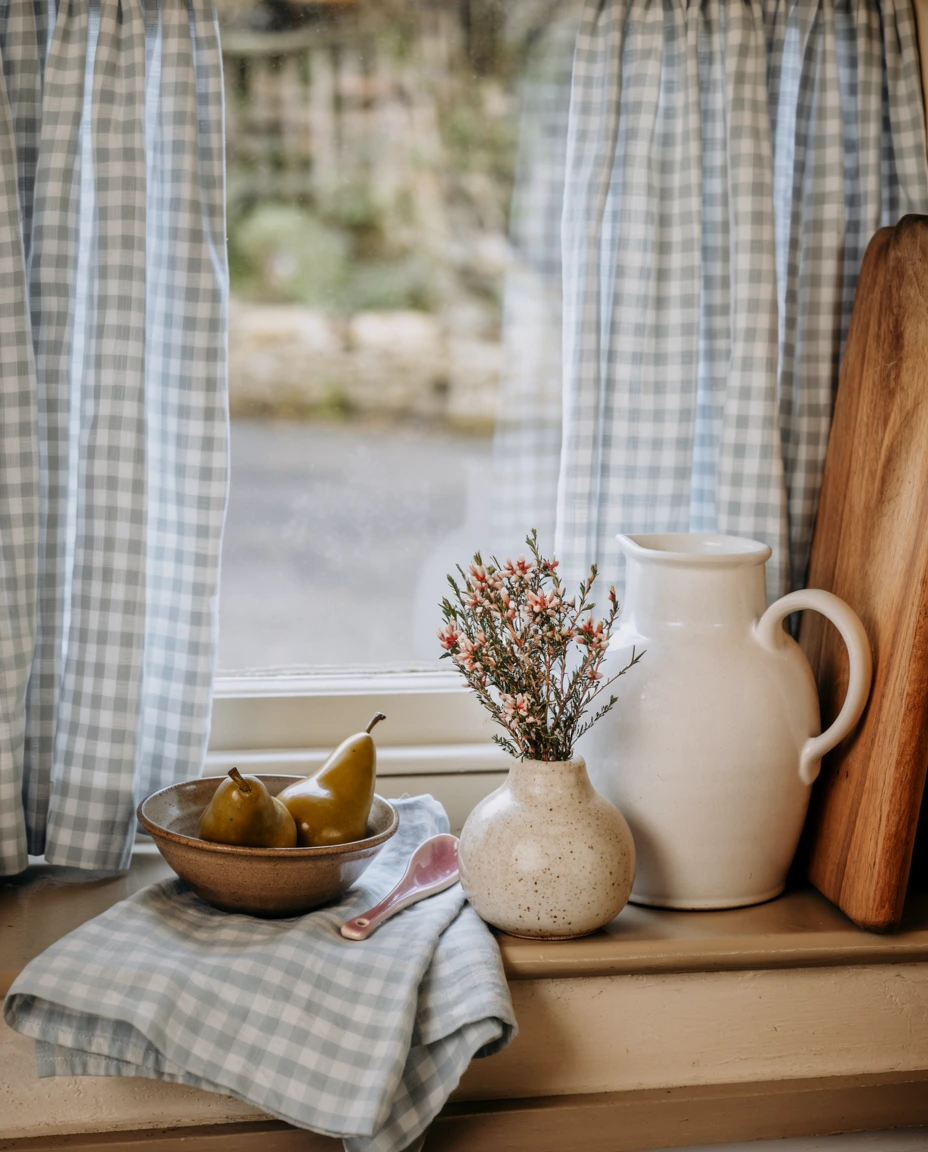 Cottage Style Without the Clutter 2